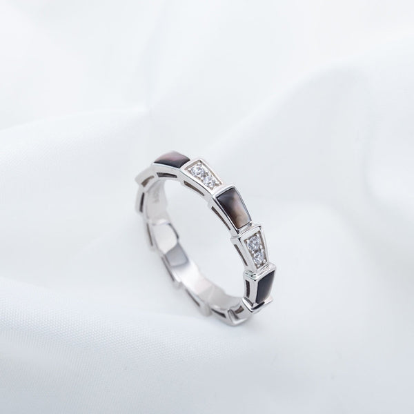 ˇTrend JewelryˇSERPENTI RING SILVER  DIAMOND BLACK MOP 3MM