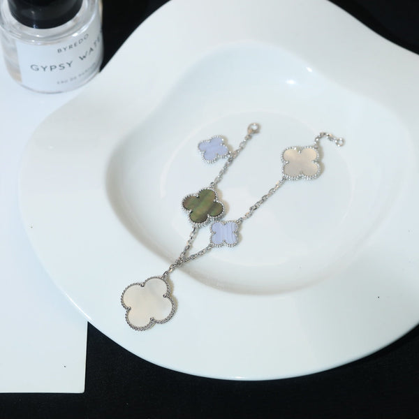 ˇTrend JewelryˇCLOVER BRACELET 5 MOTIFS MOP CHALCEDONY