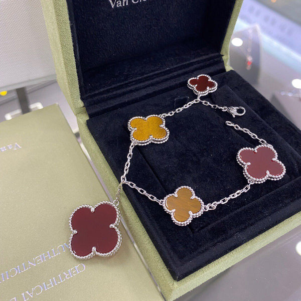 ˇTrend JewelryˇCLOVER 5 MOTIFS CARNELIAN TIGER EYE BRACELET