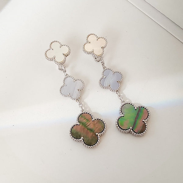 ˇTrend JewelryˇCLOVER 3 MOTIFS CHALCEDONY DARK MOP SILVER EARRINGS
