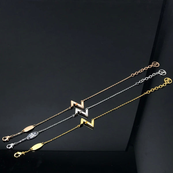 ˇTrend JewelryˇVOLT LV LOGO BRACELET