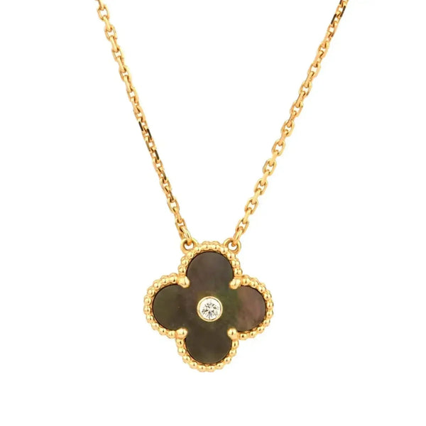 ˇTrend JewelryˇCLOVER 15MM DIAMOND AND MOTHER-OF-GREY NECKLACE